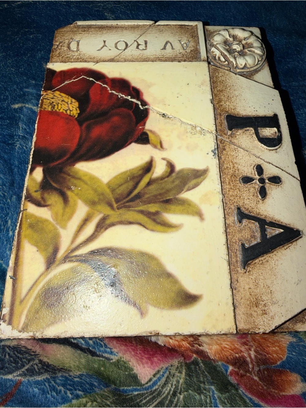 SID DICKENS TILE. RETIRED. GREAT PRICE!!